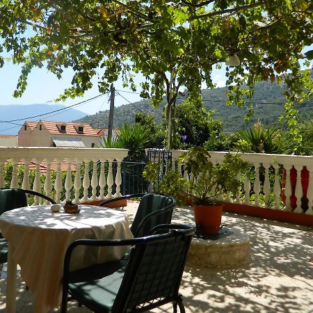 Logara'S Apartments Agia Efimia Exteriör bild